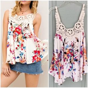 ENTRO Boho Crochet Floral Flowy Tank Size S